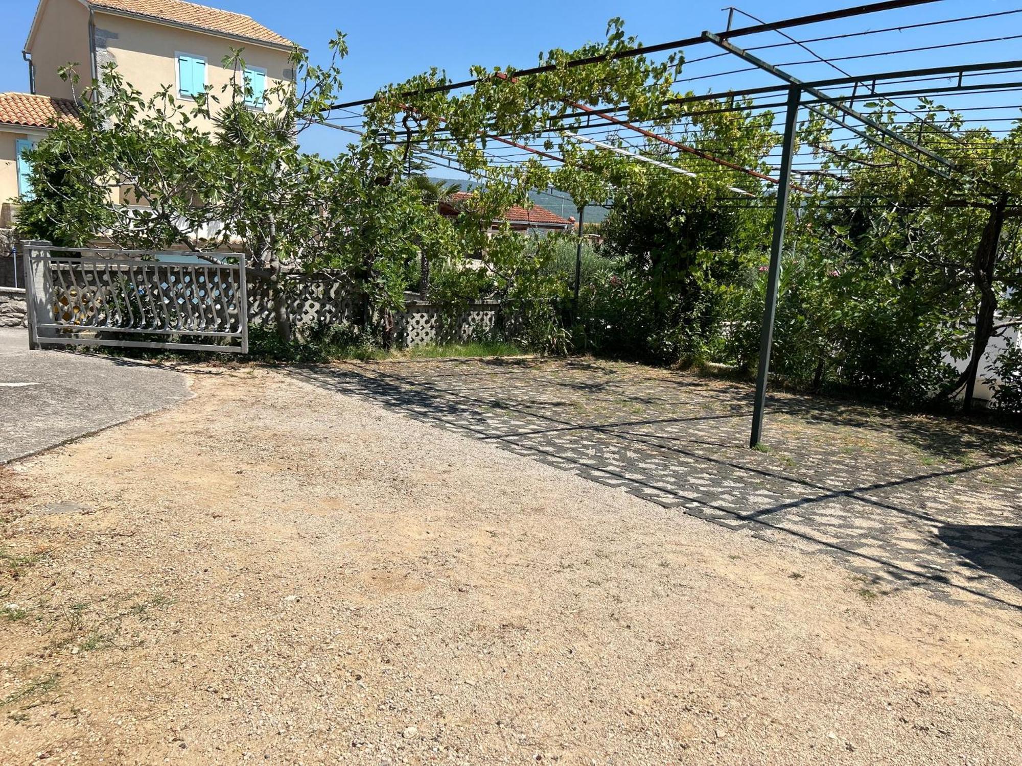 Cornus Vallis Krk Town Exterior foto